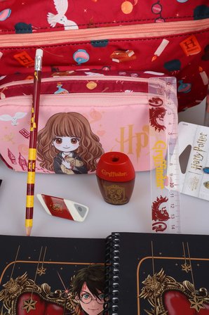  x Dekomus "Magic Girl Collection" Hermione Granger Lisanslı Kırtasiye Seti İlkokul ve Kalem Çantası,700 ml Matara,A4 defter,Makas