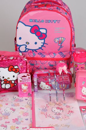  x Dekomus "Candy Kitty Collection" Hello Kitty Lisanslı Full Kırtasiye Seti Ortopedik İlkokul,Beslenme ve Kalem Çantası,Matara,Beslenme Kabı Seti