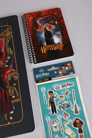 x Dekomus "Wizard Icons Collection" Harry Potter Lisanslı Kırtasiye Seti Makas,A4 defter,Cetvel,Kurşun Kalem,Silgi,Kalemtraş