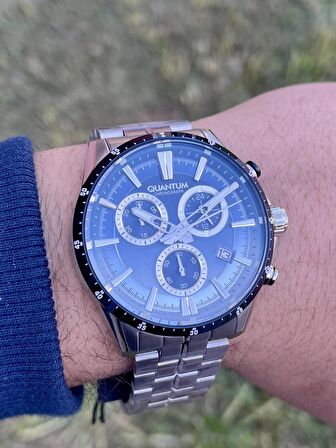 PWG1111.390 Quantum chronograph özellikli gümüş lacivert kadranlı çelik erkek kol saati