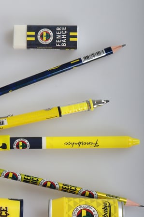 x Dekomus Lisanslı Fenerbahçe 12 Parça Kırtasiye Seti Jel Kalem,Pods Kalemtraş,Silgi Tepeli Kurşun Kalem