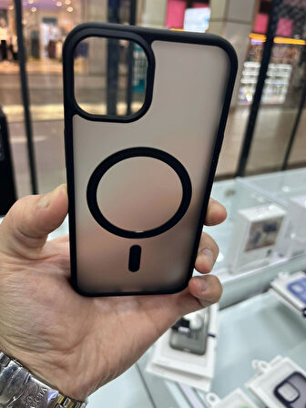 İPhone 13 Mat Yüzey MagSafe Şarj Özellikli Kılıf