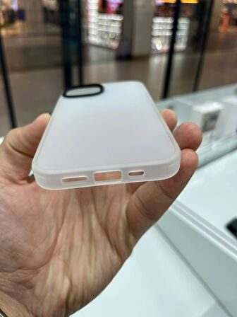 İPhone 13 Uyumlu Beyaz Renk Buzlu Cann Kapak