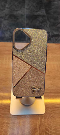 İPHone 16 Uyumlu Taşlı Kurdele Figürlü Karbon Kılıf Darbe Korumalı Kapak