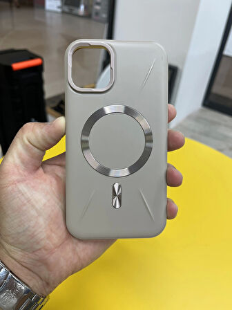 İPhone 11 Uyumlu Premium MagSafe Özellikli Ultra Lüks Kılıf