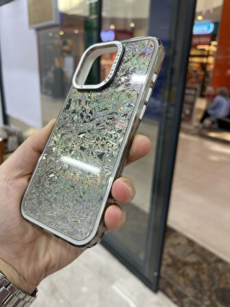 İPhone 16 Pro Max Kamerası Taşlı Renkli Hologram KılıfİPhone 15 Kamerası Taşlı Renkli Hologram Kılıf