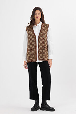 Kadın Vizon Monogram Desenli Cepli Triko Kilim Anne Yelek