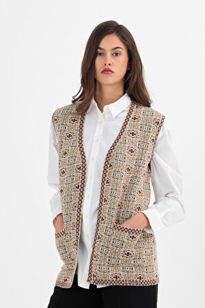 Kadın Taş Monogram Desenli Cepli Triko Kilim Anne Yelek