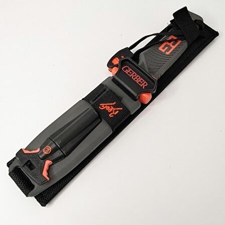 Gerber 28 cm Kılıflı Magnezyum Çubuklu Bıçak