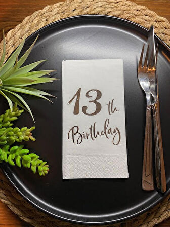 Gümüş Yaldızlı Beyaz On Üç Yaş Bırthday Garson Katlama Peçete 16 lı