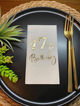 Gold Yaldızlı Beyaz On Yedi Yaş Bırthday Garson Katlama Peçete 16 lı