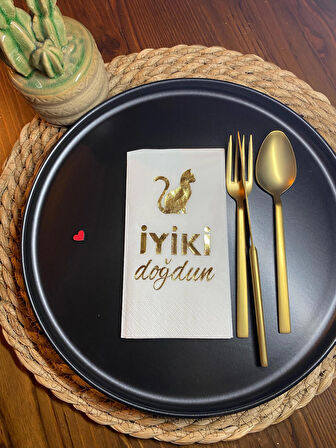 Gold Yaldızlı Beyaz Kedi İyi Ki Doğdun Garson Katlama Peçete 16 lı