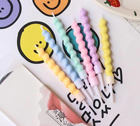 Makaron Renkli Spiral Mum 12 cm 6 Adet