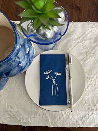 Gümüş Yaldızlı Lacivert Havuç Çiçeği Peçete 16 Adet