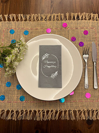 Gümüş Yaldızlı Gri Çerçeveli Nişanımıza Hoşgeldiniz Peçete 16 Adet