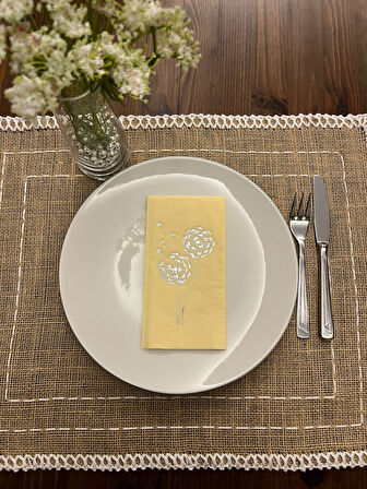 Gümüş Yaldızlı Sarı Hindiba Çiçeği Baskılı Garson Katlama Peçete 16 Adet