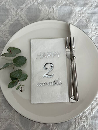 Gümüş Yaldızlı Beyaz Happy 2 Yaş Months Garson Katlama Peçete 16 Adet