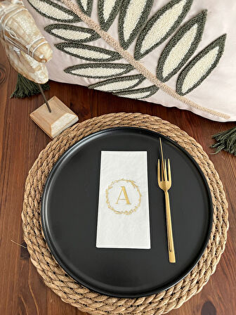 Gold Yaldızlı Beyaz Çelenkli A Harfi Garson Peçete 16 Adet