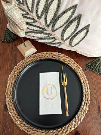 Gold Yaldızlı Beyaz Çelenkli U Harfi Garson Peçete 16 Adet