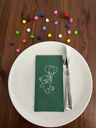 Gümüş Yaldızlı Yeşil Sevimli Ayı Baskılı Garson Katlama Peçete 16 Adet