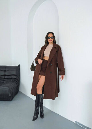 Kuşaklı Cepli Diz Boyu Uzun Kaşe Kışlık Kadın Kaban