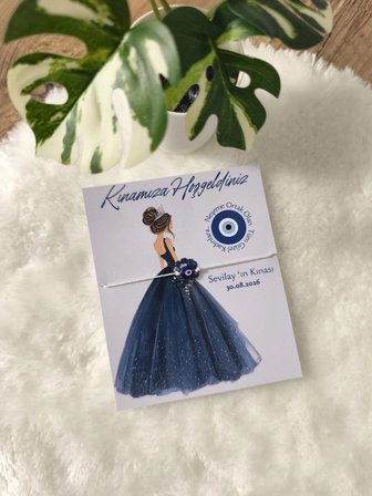 ​Pamuğum Atelier Kişiye Özel Tasarım Kartlı Nazar Boncuklu Şans Bilekliği Kına Hediyeliği (100 Adet)