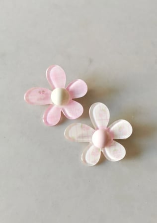 Pembe Çiçek Figürlü Çiftli Pensli Çocuk Tokası 5x4,5 cm