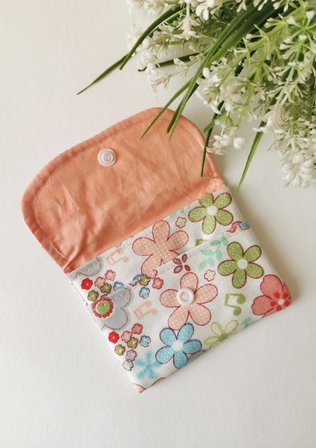 Halley Concept Pastel Çiçek Desenli Pamuklu Kumaş Çıtçıtlı Cüzdan | Kartlık 11,5x8,5 cm