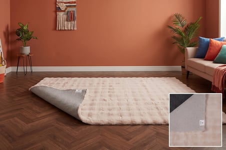 Bubble Tavşan Tüyü Bej Yumuşak Yıkanabilir Tabanlı Peluş Halı 100X150