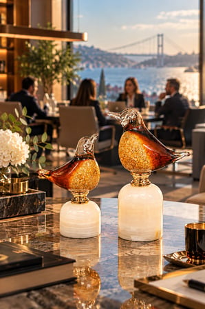 El Yapımı Üfleme Cam Kuş Biblo Seti 2'li Dekoratif Obje Amber Renkli 17 cm 21 cm