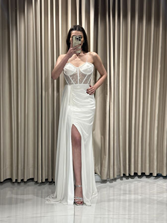 Yıldızlar Kadın Üstü Güpür Göüs İşlemeli Beli Drapeli Yeni Sezon Şifon Abiye 5099