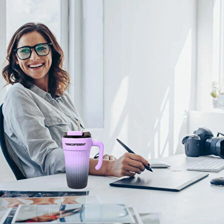 Bondy Think Different Kulplu Kapaklı Büyük Boy Mug 860 ml - Pipetli Paslanmaz Çelik Termos Bardak
