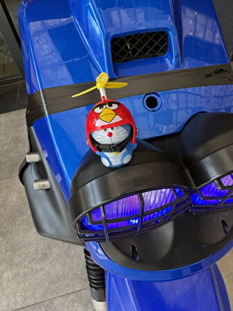Anime Kedicİk ANGRE BIRDS Kedicik Araç Motor Masa Torpido Süsü Kasklı