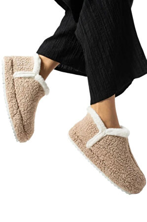 Kadın İçi Tüylü Yumuşak Rahat Kaydırmaz Panduf Ev Ayakkabısı Unisex 1021-124-0003