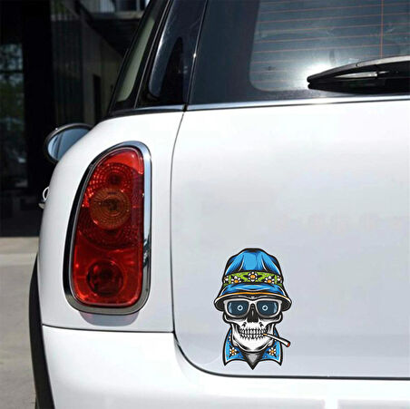 Tatilci iskelet Sticker 10x10 cmRenkli Sticker