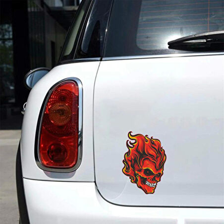 Alevli Kurukafa Sticker 10x10 cmRenkli Sticker