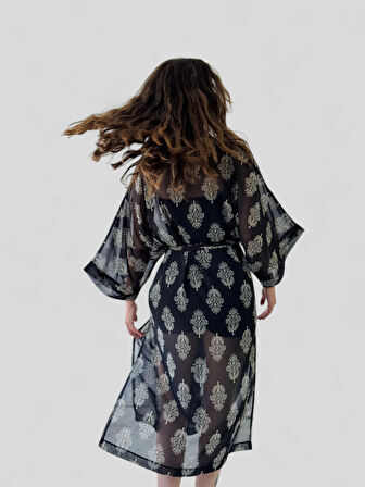 Retrobird Tasarım Çiçek Desenli Uzun Kimono Kadın Siyah