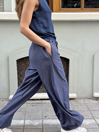 Retrobird Tasarım Bol Kesim Kalın Relax Pantolon Kadın Lacivert