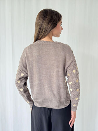 Retrobird Kalp Nakışlı Kısa Triko Kazak  Kadın Kum