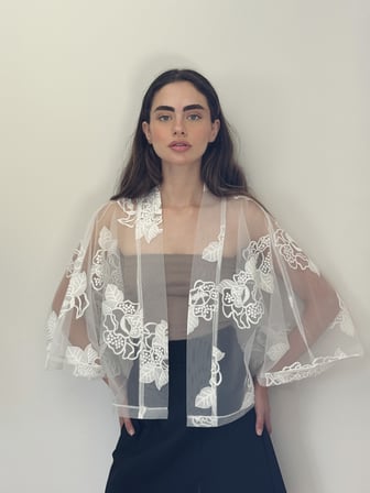 Retrobird Tasarım Transparan Dantel Boho Mini Kimono Kadın Beyaz