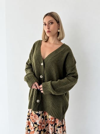 Retrobird Doris Oversize V Yaka Düğmeli Triko Hırka Kadın Haki