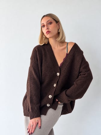 Retrobird Doris Oversize V Yaka Düğmeli Triko Hırka Kadın Kahverengi