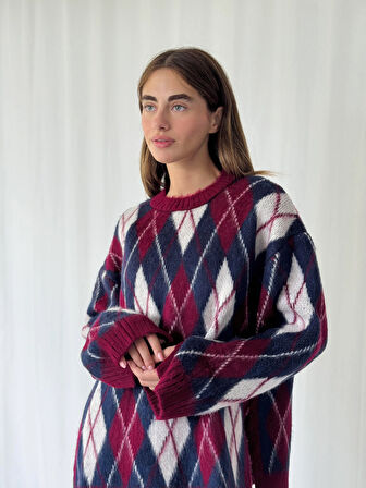 Retrobird Şardonlu Tüylü Baklava Dilim Triko Kazak Kadın Bordo Krem