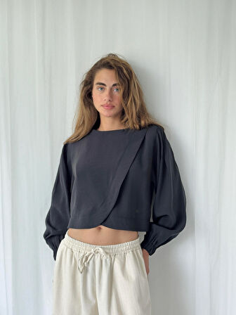 Retrobird Alisa Kapaklı Retro Gömlek Kadın Siyah