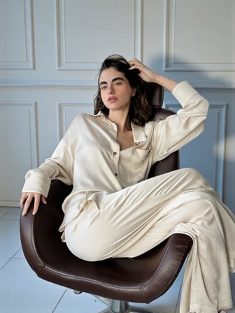 Retrobird Tasarım Saten Yüzeyli Boyfriend Gömlek Kadın Krem