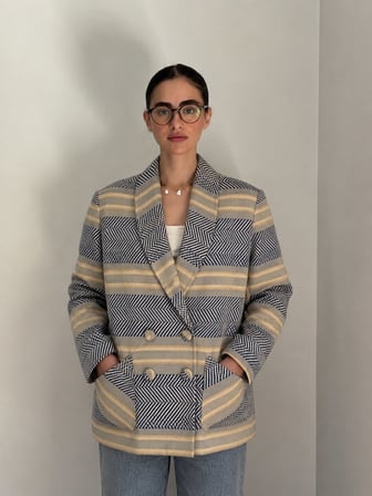 Retrobird 90'lar Retro Model Oversize Tasarım Ekose Ceket Kadın Lacivert-Krem