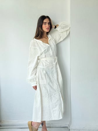 Retrobird Celine Nakışlı Kuşaklı Uzun Elbise Kadın Beyaz
