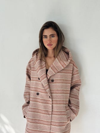 Retrobird Urban Retro Kapüşonlu Oversize Ceket Kaban Kadın Krem - Somon