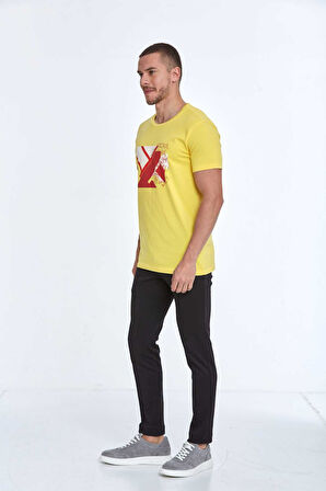 Caleb Baskılı Erkek Tişört Sarı