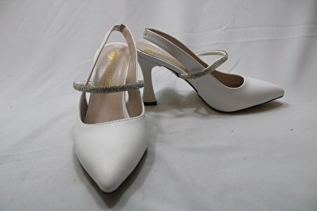 Podyum Topuklu Beyaz Kadın Ayakkabısı